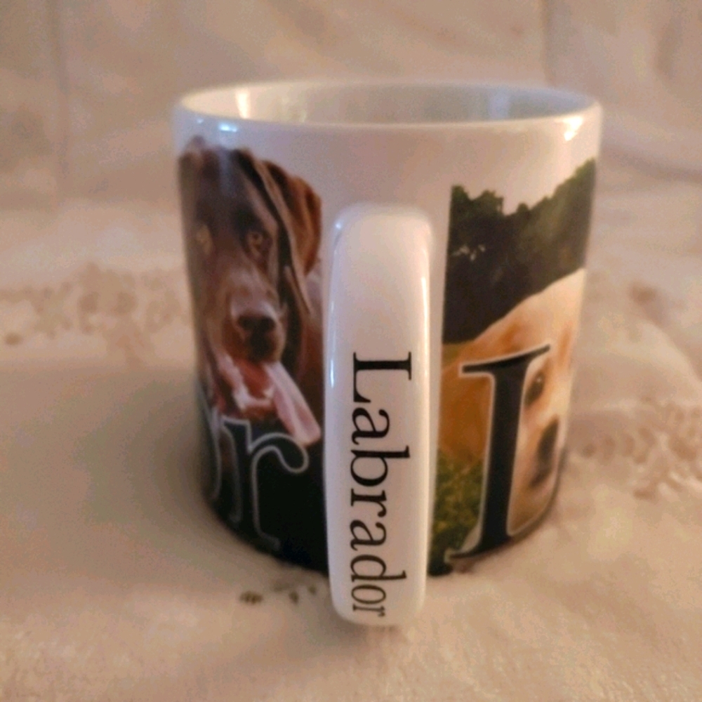 Americaware Labrador mug. - Picture 3 of 6